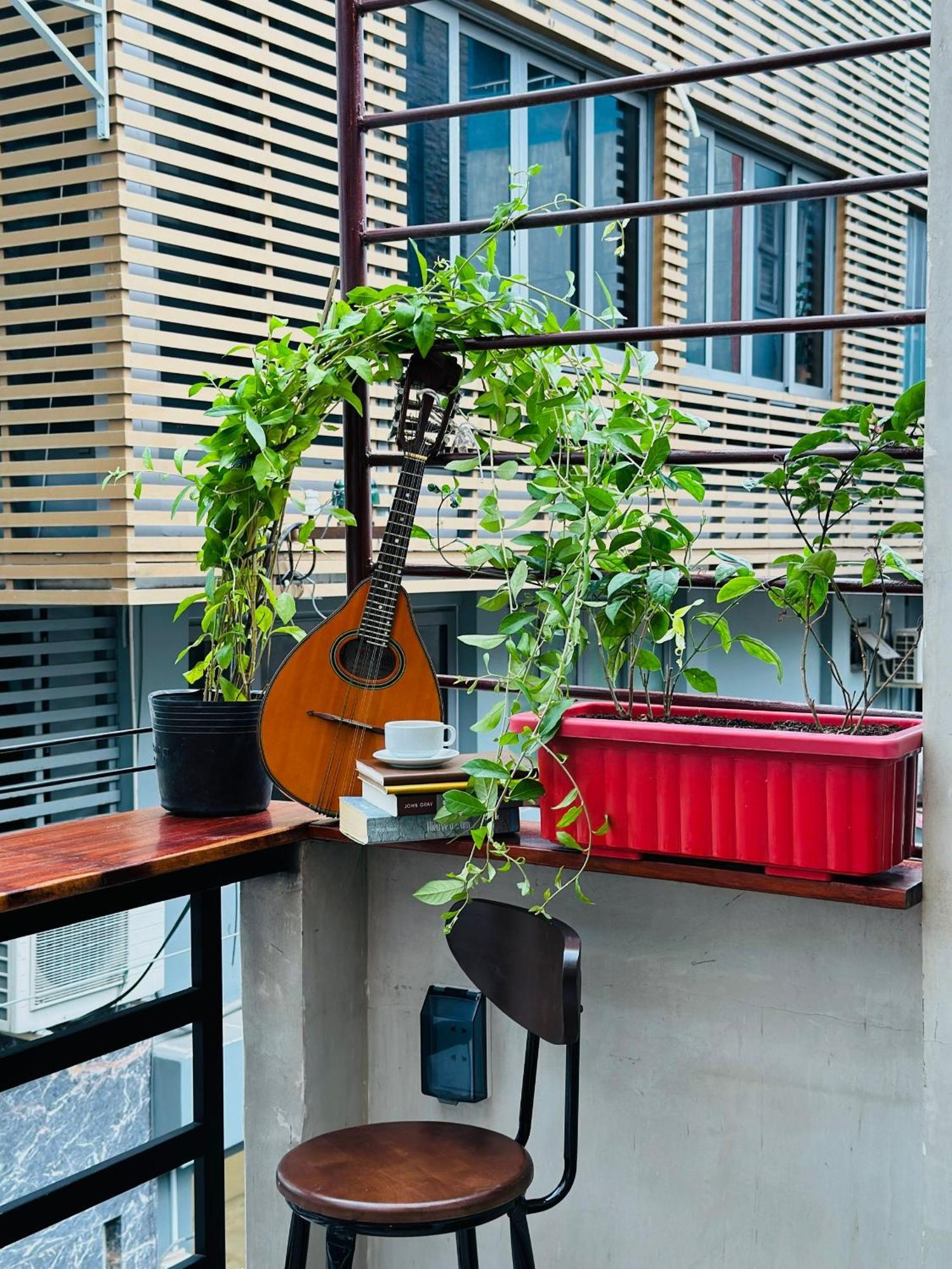 T Zone Hostel - Quiet Place, Near China Town,Ho Thi Ky Street Food,Cafe,Beer ホーチミン市 エクステリア 写真